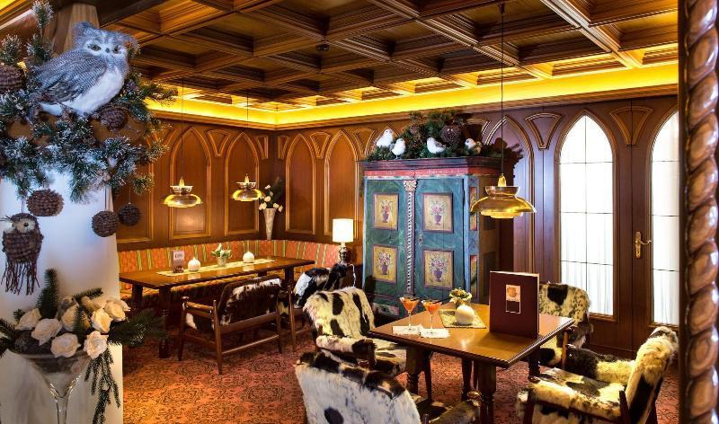 Alpen Hotel Corona فيغو دي فاسا المظهر الخارجي الصورة